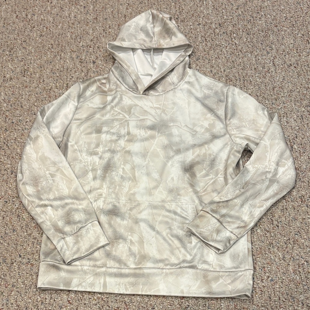 Light Camo Silky Material Cream Hoodie